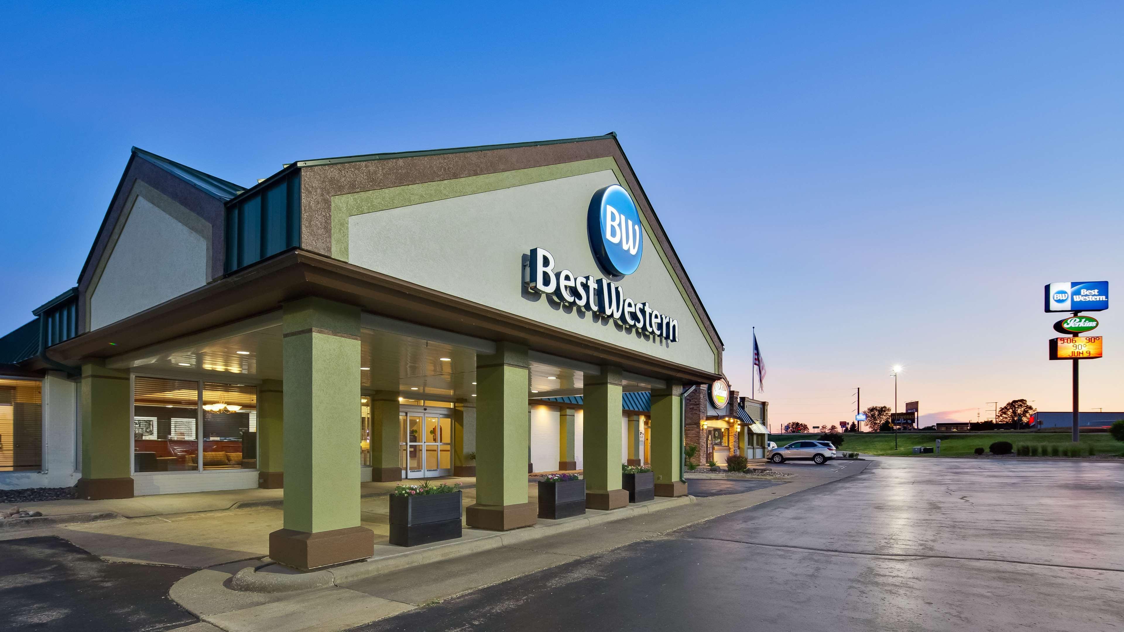 Best Western Tomah Hotel Zewnętrze zdjęcie
